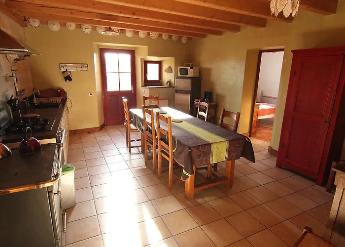 De Charme A Seigneulles, 3 Chambres, Terrasse Et Jardin, Entre Verdun Et Bar-le-duc - Fr-1-585-33